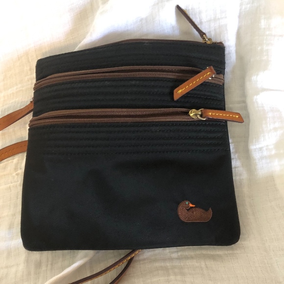 VGUC Dooney Crossbody - Picture 1 of 5